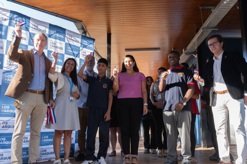 SLEP Los Parques y Municipio de Quinta Normal entregan infraestructura modular de emergencia para la Escuela Reino de Noruega