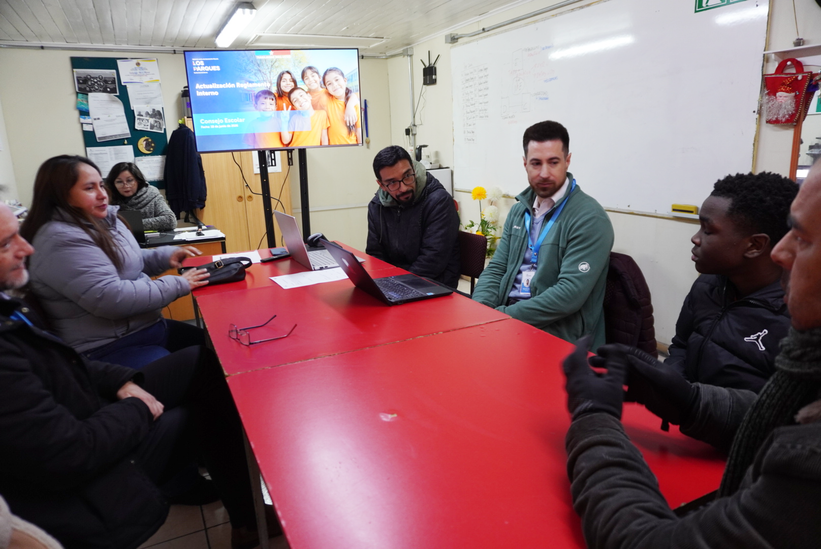 Publicación de reglamentos de convivencia educativa en el SLEP Los Parques